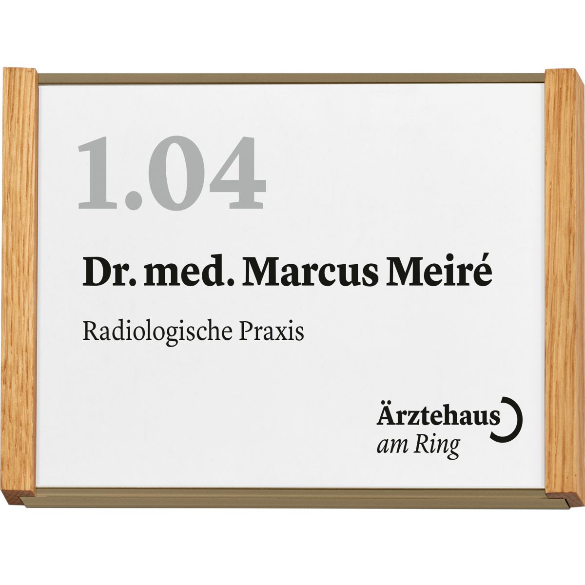 Türschild, Modell LMH, ~DIN A6, Querformat, Rahmen aus Aluminium (Bronze) und Holz (Eiche)